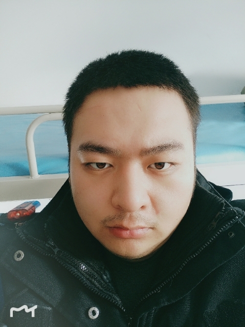 负重前行的第一张照片--永泰相亲网