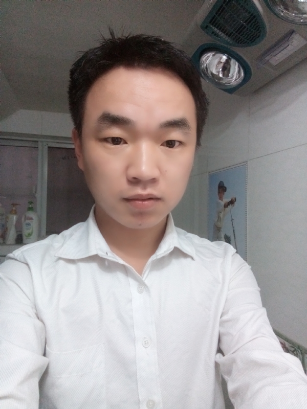 夜凉露沾衣的第二张照片--永泰相亲网