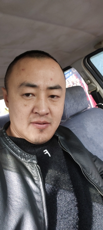 精神九哥的第一张照片--永泰相亲网