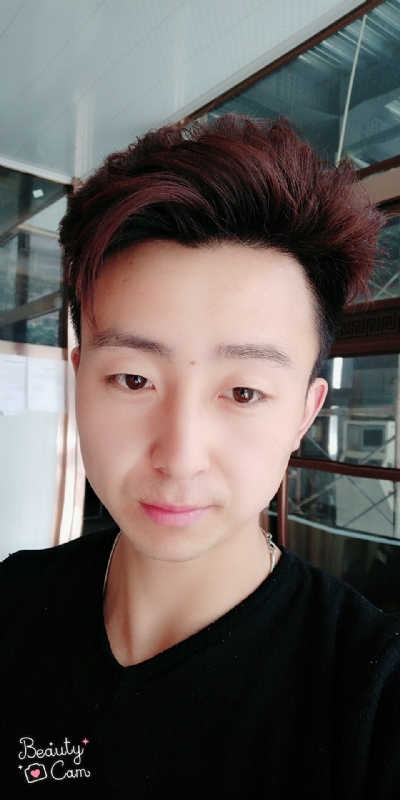 拼命微笑的第三张照片--永泰相亲网
