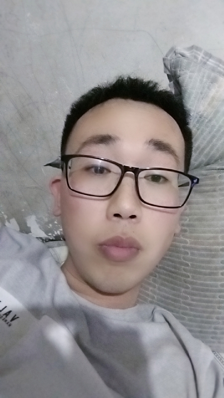 喜欢比我大的女人的第一张照片--永泰相亲网