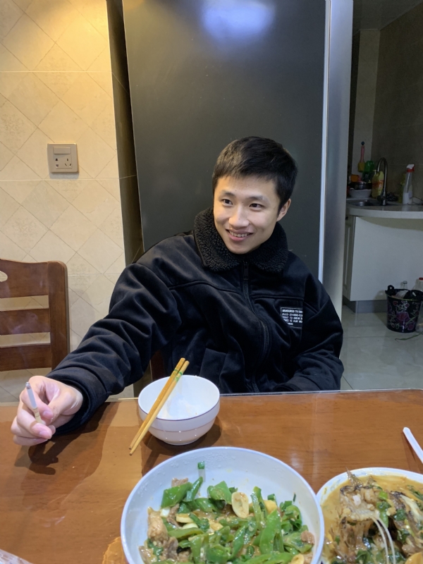人间失格的第一张照片--永泰相亲网