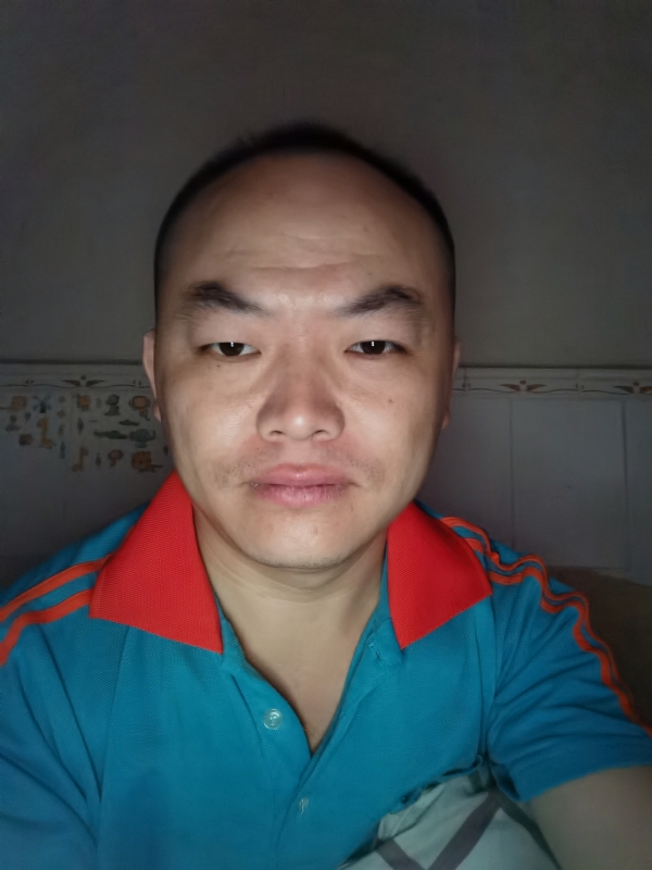 与子携老的第三张照片--永泰相亲网