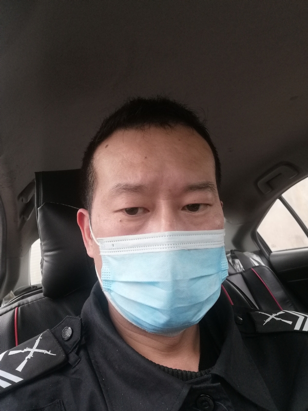 不会躲的刺猬的第一张照片--永泰相亲网