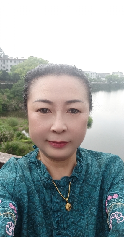雨中情的第一张照片--永泰相亲网