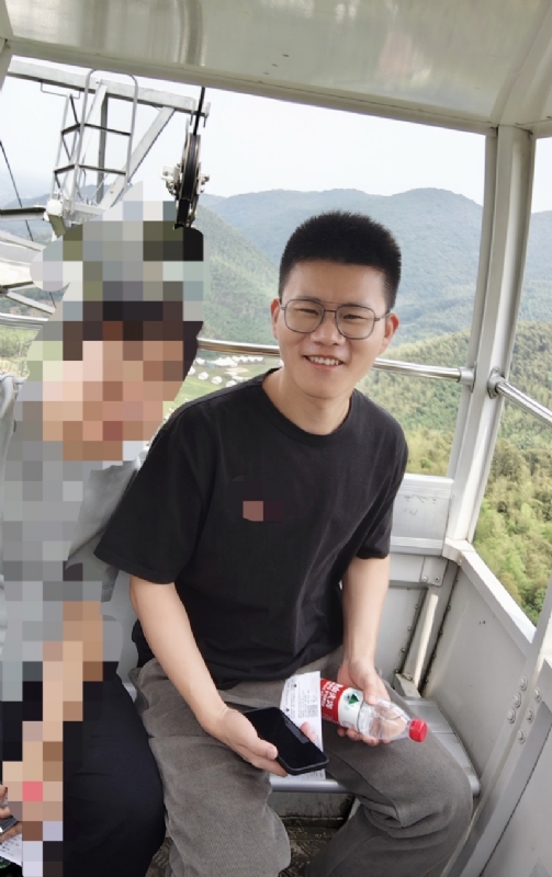 奔奔笨笨的第一张照片--永泰相亲网