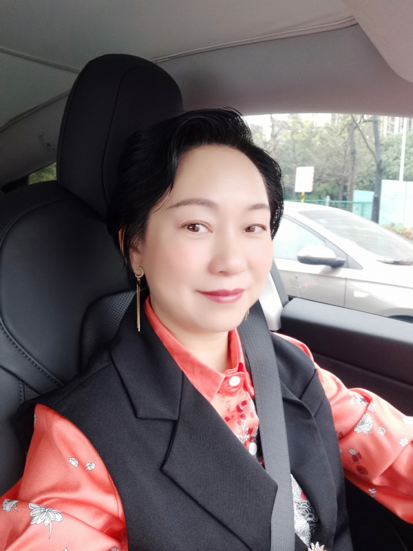 铿锵玫瑰的第二张照片--永泰相亲网